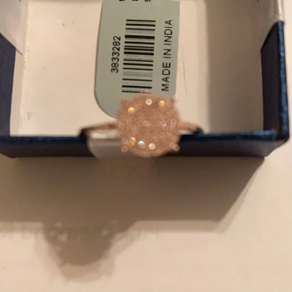 PINK DIAMOND RING, SIZE 8 - Picture 4 of 11